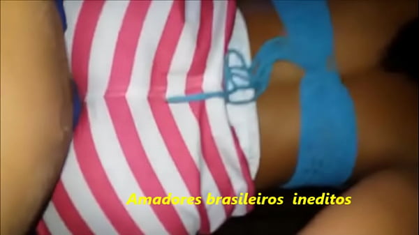 Novinha Putinha rebolando no pau do amiguinho – Amadoresbrasileirosineditos