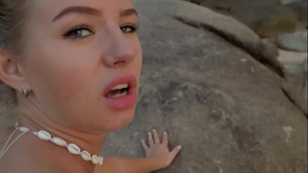Ass Fuck And Cum Swallow On The Beach - Cumin4d thumbnail