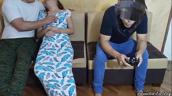 I'm Fucked By My Boyfriend's Best Friend While He Is Playing NTR Virtual Games 