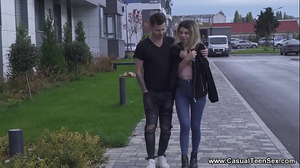 Casual Teen Sex - Enjoy The Exquisite Touch Of Hot Cum On Her Silky-smooth Skin, What A View thumbnail