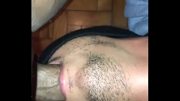 Tomando o leite da pica grossa