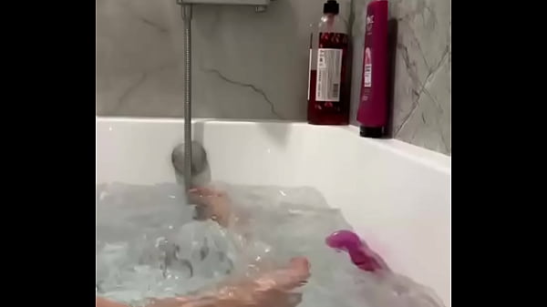 Nonton I Want You To Sit Opposite Me And Stroke My Legs ️ Maybe Even Jerk Your Dick Off With My Legs #new #blonde #legs... thumbnail