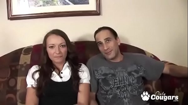 Big Booty Amateur Bangs Her Real Life Boyfriend thumbnail