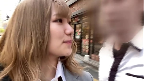 ハメ撮り 色白ほんわかギャルとのハメ撮り公開 見た目はギャル系だけどほわほわした癒し系の女の子 素人ハメ撮り ギャル パイパン コスプレ thumbnail