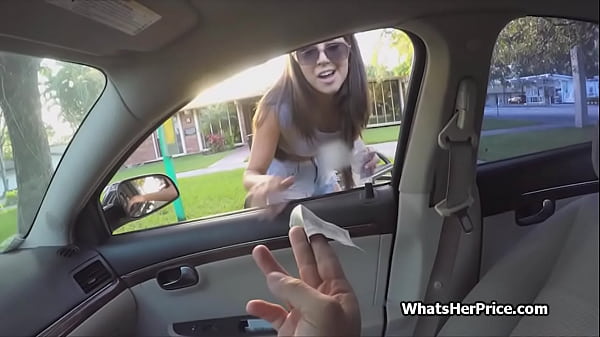 Nonton Fucking A Hot Brunette For A Free Ride thumbnail