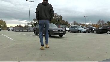 Wetting Jeans In Public thumbnail