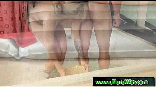 Nonton Horny Client Receive Nuru Massage And Happy Ending In The Shower 26 thumbnail