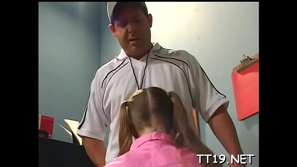 Nonton Sultry Teacher Gives Oral-sex thumbnail