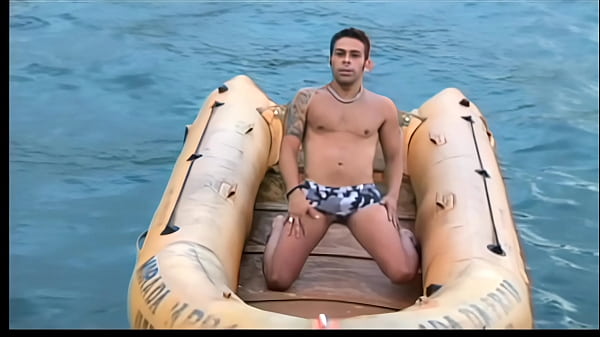 Daria Glower And Laura Lyons May Not Be Known For Their Tits But If You Focus In You'll... thumbnail