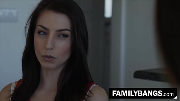For Kissing My Stepmom ⭐ Familybangs.com thumbnail