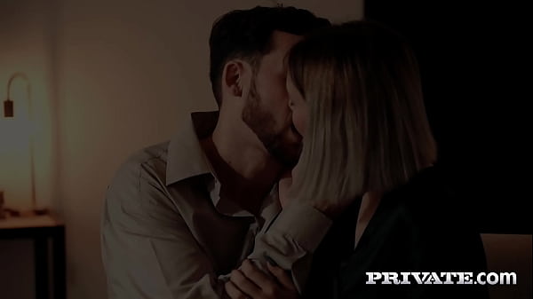 Nonton Barbie Brill Opens Up Her Rela thumbnail