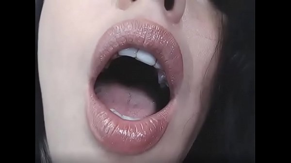 Nonton Shoot Your Load My Lips Pov thumbnail