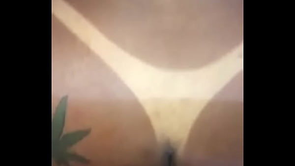 Socando Gostoso No Cu Da Rabuda thumbnail