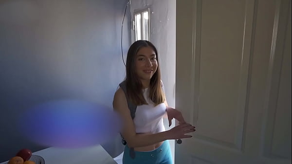 Nonton Maid Anally Fucked By The Owner Of The Home thumbnail