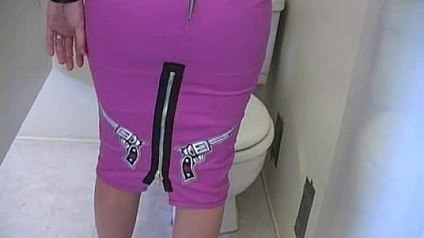 Amazing Dick Blowjob Through A Gloryhole 13 thumbnail