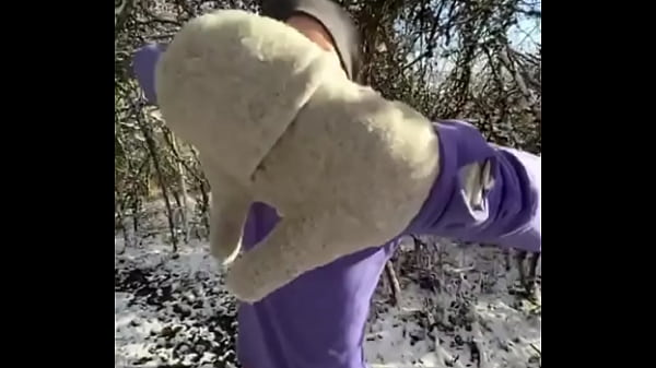 Nonton Do You Like Winter ? -experience The Magic Of Winter Like Never Before! ️ Join Me For An Exhilarating Trail Run... thumbnail