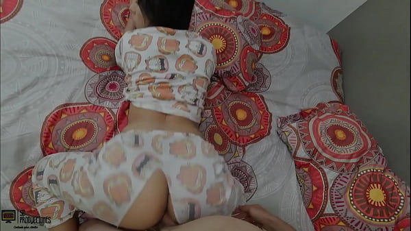 Veo El Gran Co&ntilde;o De Vayoleth A Trav&eacute;s De Sus Bragas Rotas Me Pongo Cachondo Y Terminamos En Una Escena De Sexo Duro thumbnail