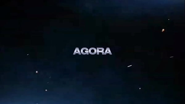 Nonton Beautiful, Sexy Brunette With A Delicious Ass And A Well-endowed Bodybuilder. thumbnail