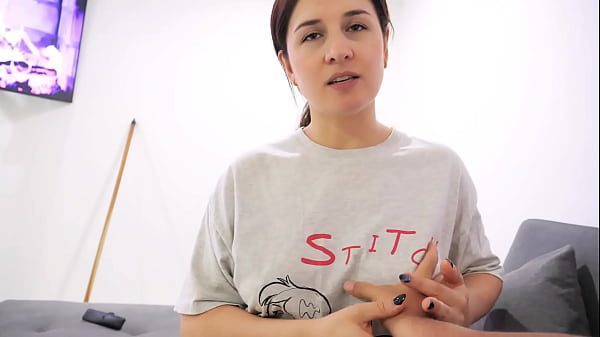 Ven Hermanastro Como Se Coge A Una Verdadera Mujer. Mi Hermanastra Me Quita La Timidez. thumbnail