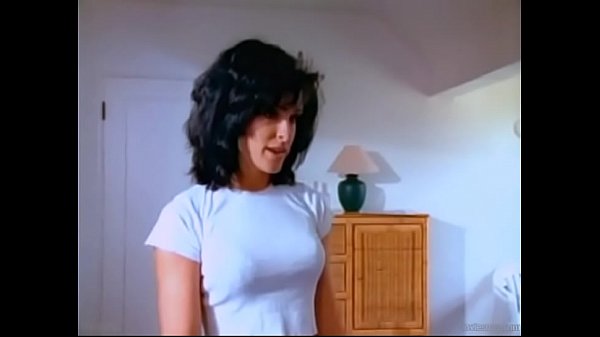 SHAUNA O BRIEN E SUA BELA BUNDA SENDO FODIDA POR NERD COMEDOR A VITÓRIA DOS NERD