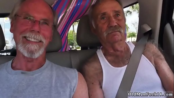 Old French Xxx Staycation With A Latin Hottie thumbnail