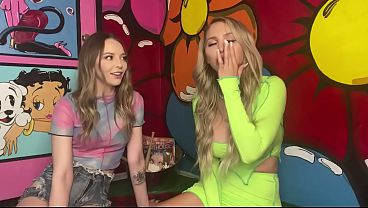 Caught Spying on Us &ndash; Retro 90s Girls&rsquo; Night with Lily Larimar 