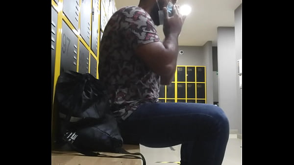 Sexo en los ba&ntilde;os 