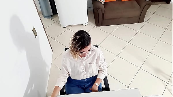 Secretary has her asshole used by her boss in the office 