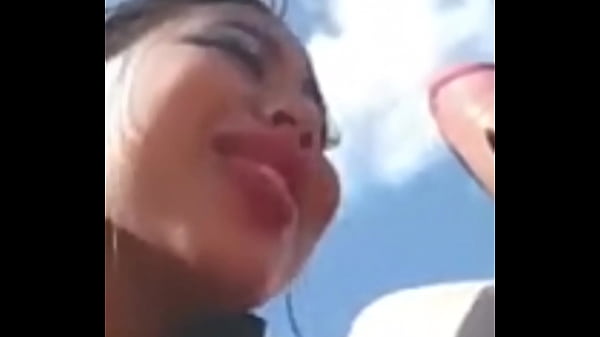 Nonton Comiendole La Verga A Mi Ex thumbnail