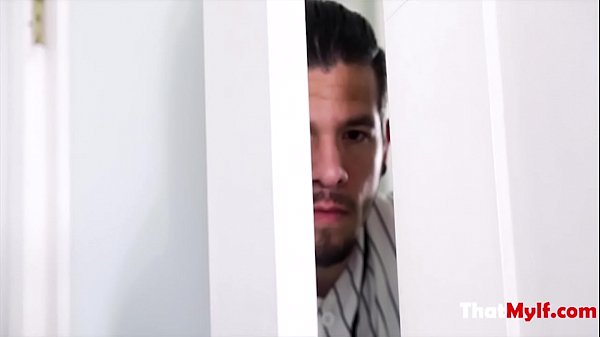 Nonton Milf Cheats On Husband With 's Friend thumbnail