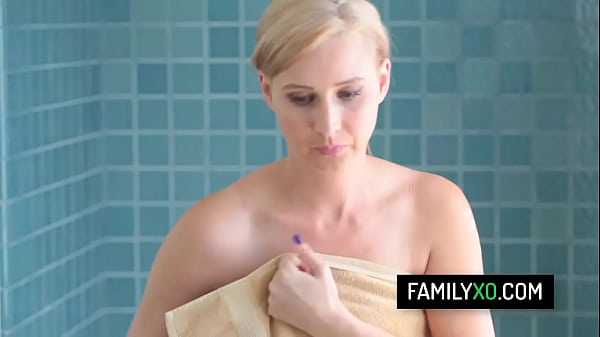 Nonton Sexy Milf Step Mother Fucked By Step Son In Bathroom thumbnail