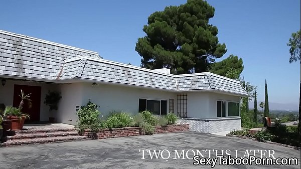 Cocksucking Babe Doggystyled In The Kitchen thumbnail