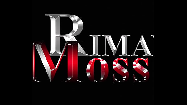 Alistando su culo para ser follado por una polla negra 