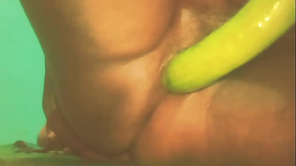 एशियन गांव कि लड़की ने बैंगन से चोदाई किया thumbnail