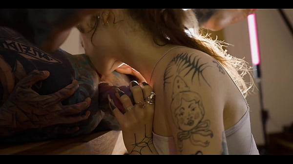 Nonton Hot Tattooed Pornstars Extreme Anal Lesbian Squirt Fest thumbnail