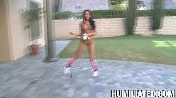 Nonton 18 Yo Teen Gets Dominated! thumbnail