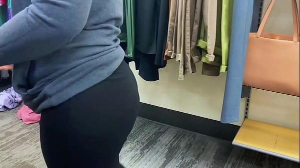 Nonton Fat Ass Mom G-string Showing At A Target Store thumbnail