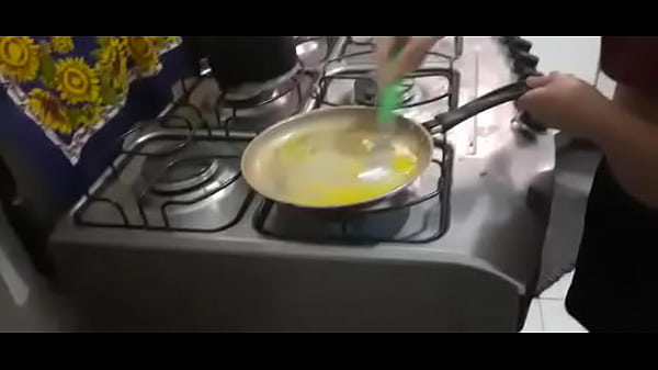 Fritando ovo