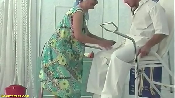 Hairy Bush Ugly 85 Years Old Fets Fisted And Rough Fucked By Her Clinic Gynecologist thumbnail