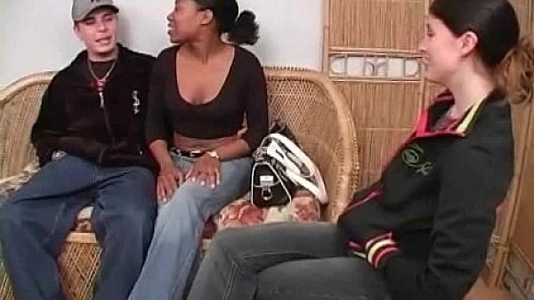 Nonton Sexy Blonde Likes Hardcore Pounding thumbnail