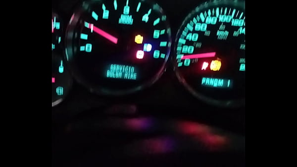 Chama pidiendo plata 