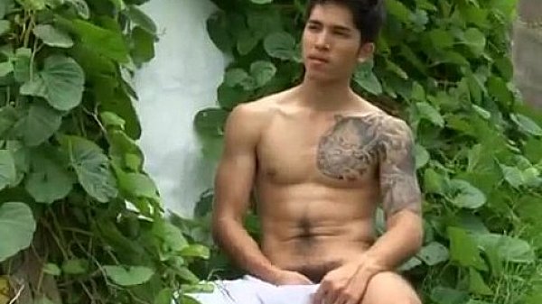 Kfm Magazine Special 25 &ndash; Toffy Sarawut &ndash; Six Pack&rsquo;s thumbnail