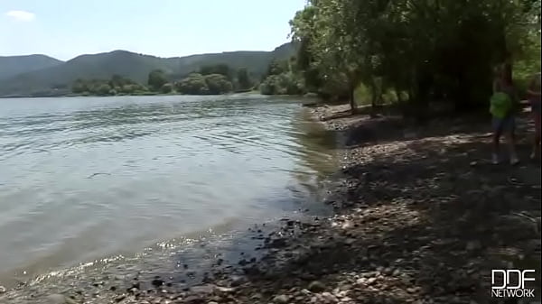 Nonton Blue Angel Goes For The Gold! thumbnail