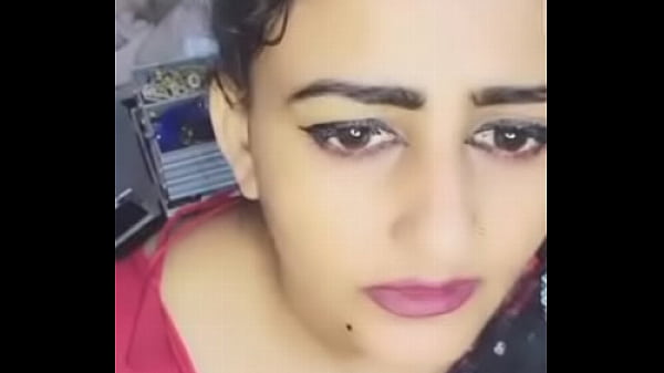 Nonton Tango Video New Bhabhi Sexy Talk And Looking Hot Like To Fuck Her thumbnail