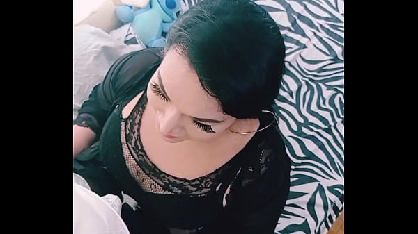 Mi Vecino Le Es Infiel A Su Esposa Conmigo thumbnail