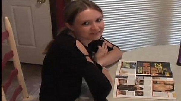 Nonton Cute Teen Kitty Reading A Magazine And Flashing Her Panties thumbnail