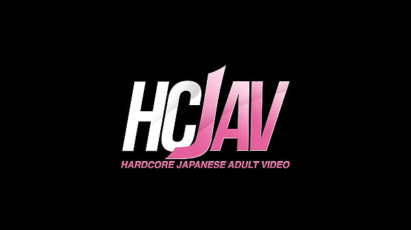 Nonton Japanese Babe Ren Azumi Offers Her Hole To Two Lucky Studs thumbnail