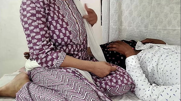 Nonton गाँव की साली को उसके जीजा जी ने जमकर चोदा, चूत की प्यास बुझाई हिंदी ऑडियो thumbnail