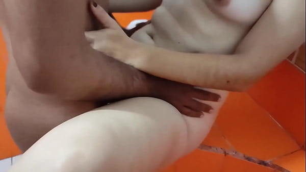 Beautiful Latina Wants Me To Fuck Her While I Help Her Take A Bath When We Are Alone At Home, I Give Her Hard From Behind thumbnail