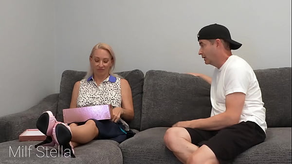 Nonton Stepson's Inappropriate Stepmother's Day Gift - The Inappropriate Gift E13 thumbnail